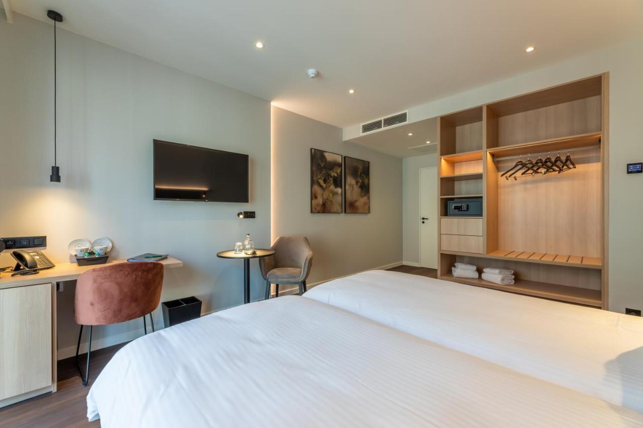 The Cornr Hotel Nieuwpoort Esterno foto